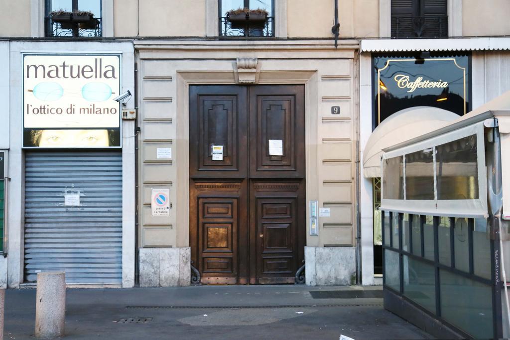 Charming Apartment The Castle Milano Esterno foto