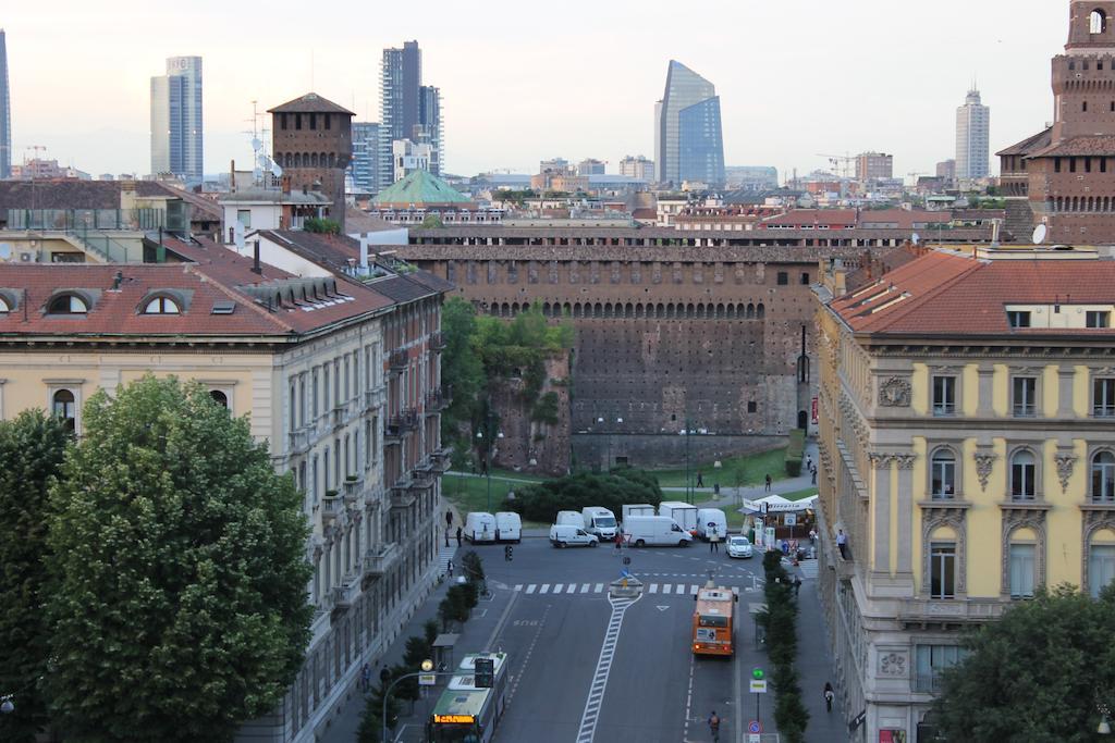 Charming Apartment The Castle Milano Esterno foto