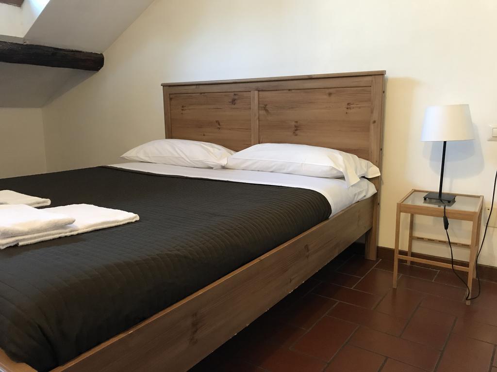 Charming Apartment The Castle Milano Esterno foto